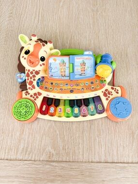VTech Zoo Jamz Giraffe Piano